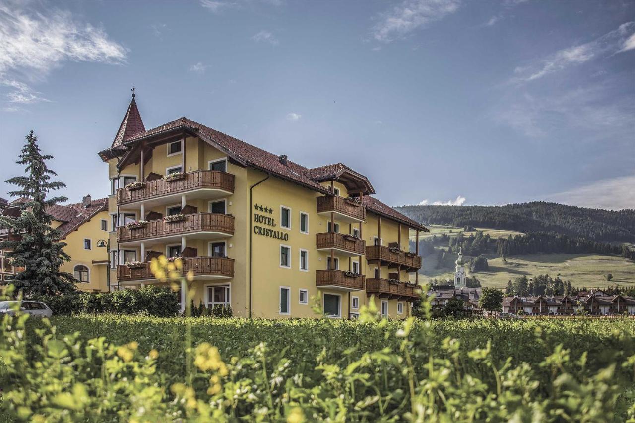 Hotel Cristallo Dobbiaco Esterno foto
