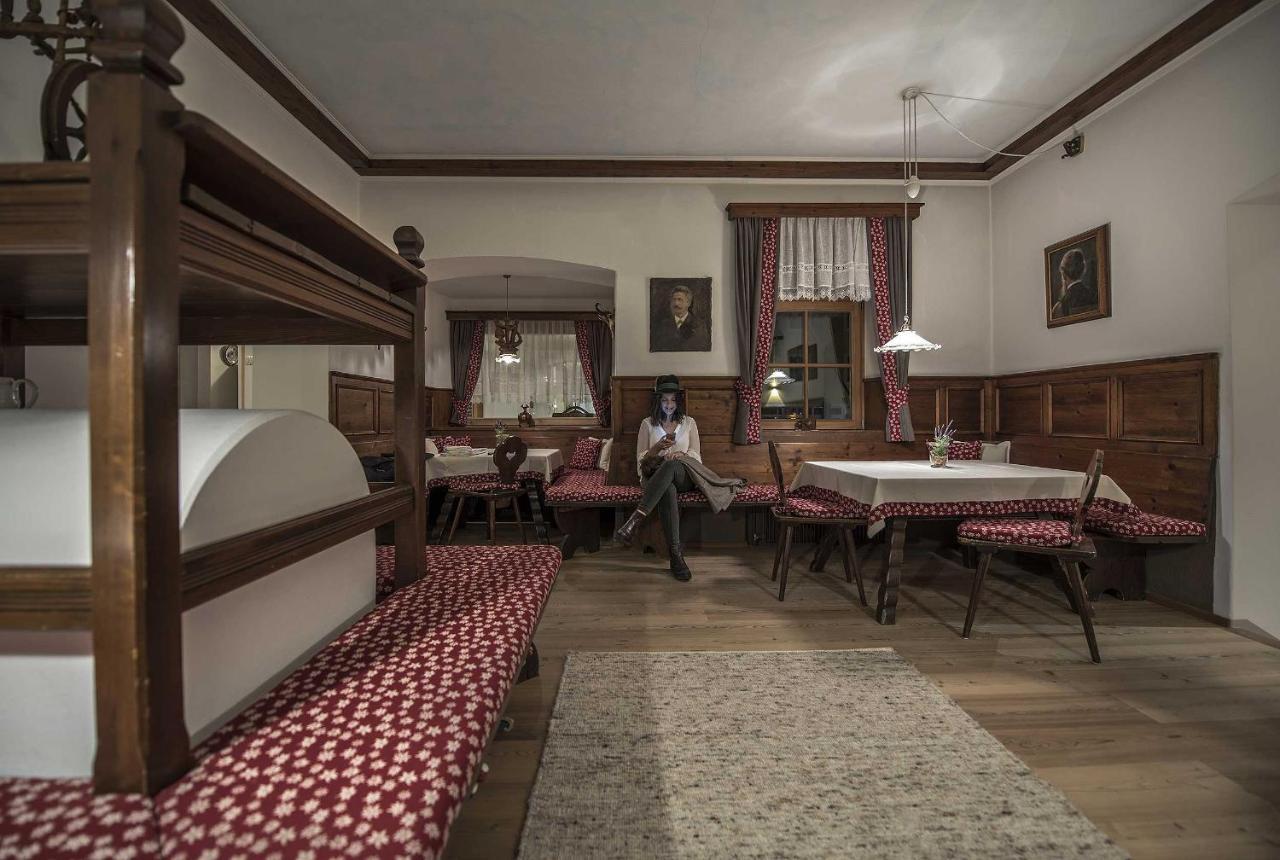 Hotel Cristallo Dobbiaco Esterno foto